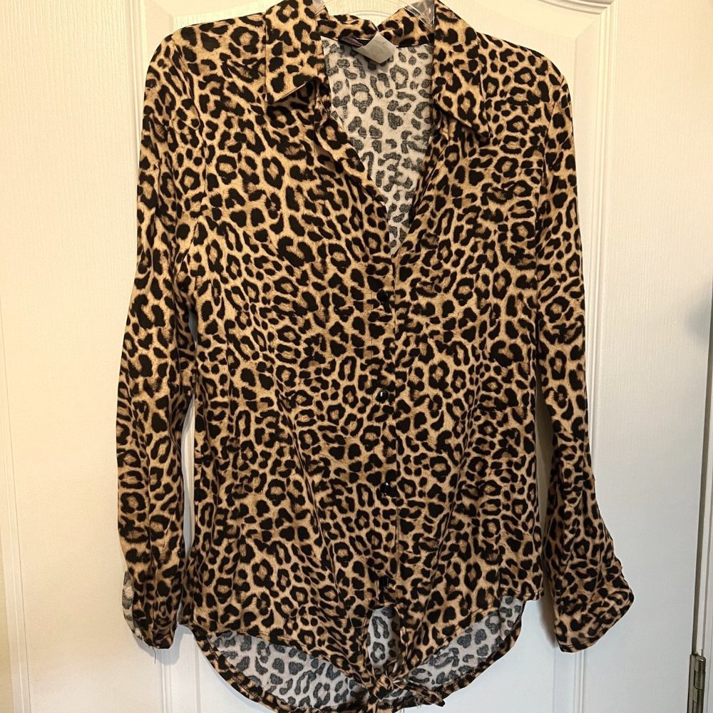 Discreet Long Sleeve Tye Up & Button Up Blouse-Leopard Animal Print-Size Medium